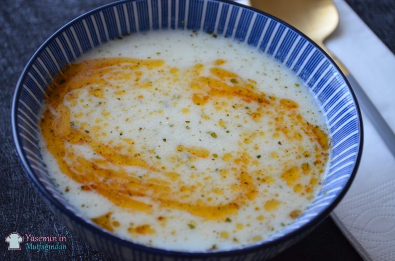 arpa-sehriyeli-yogurt-corbasi