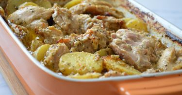 yogurt-soslu-patatesli-tavuk-külbasti