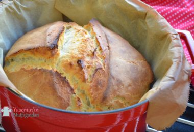 dokum-tencerede-ev-yapimi-ekmek
