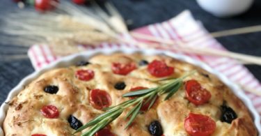 focaccia-ekmegi